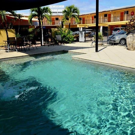 Summit Motel Townsville Exterior photo