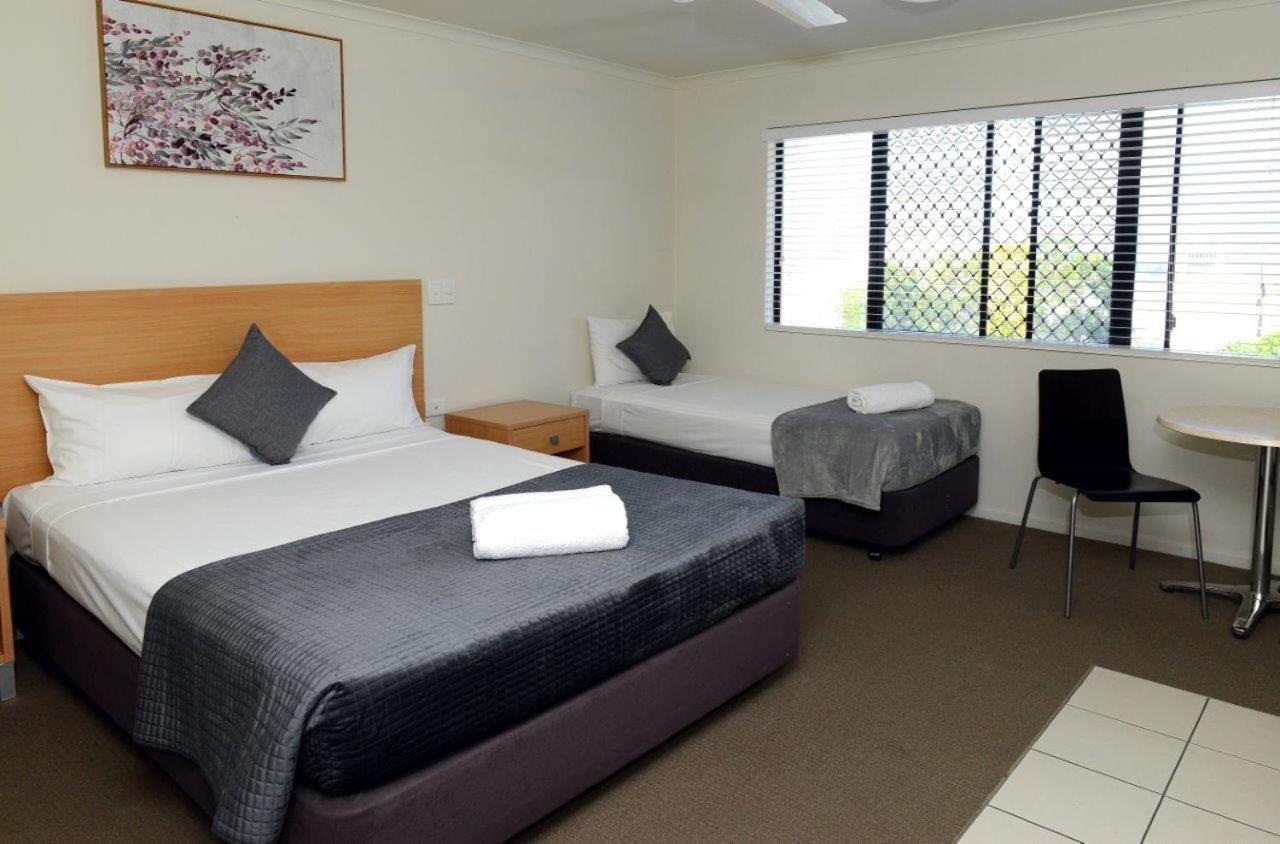 Summit Motel Townsville Exterior photo