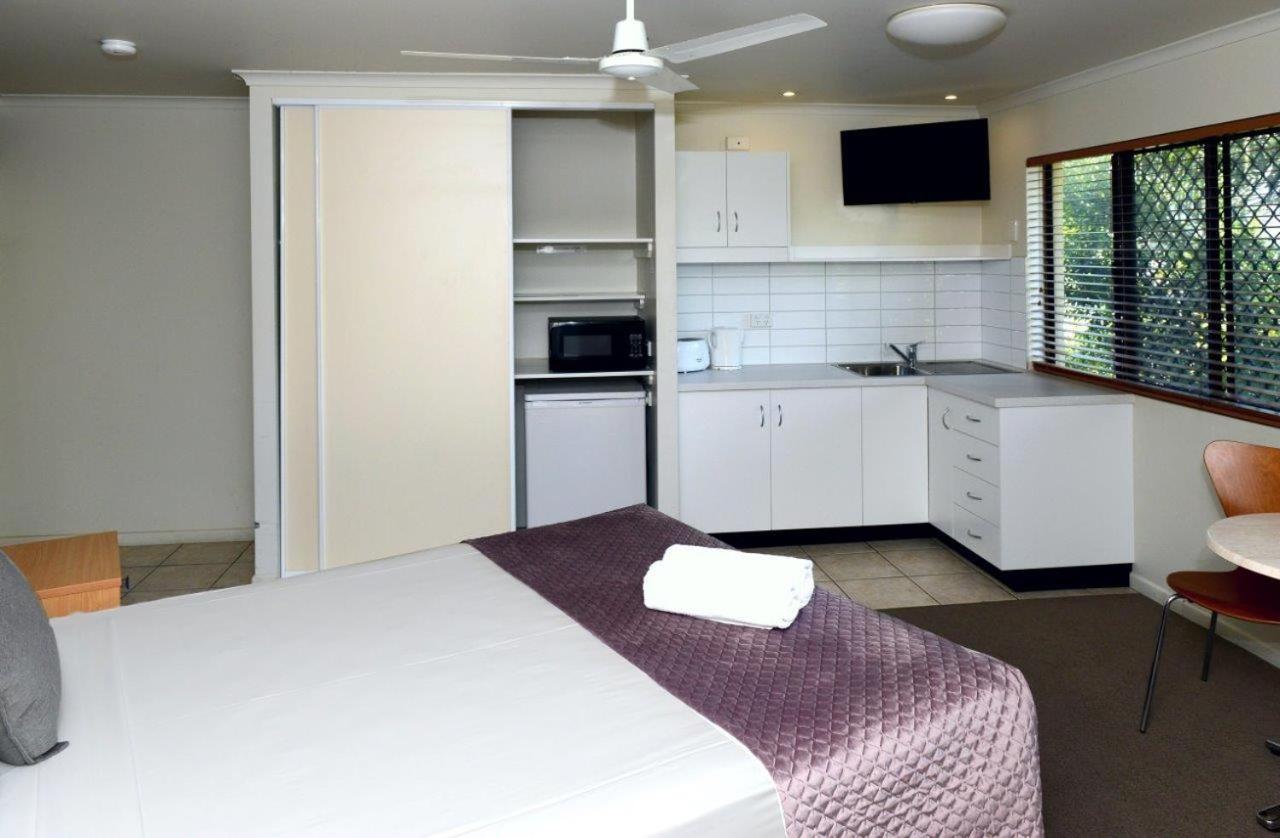 Summit Motel Townsville Exterior photo